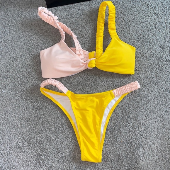 Color block bikini set - Picture 2 of 2